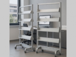 Libreria divisoria autostabile MOBIL-JU - cm 200x200h con 4 piedi su ruote frenate